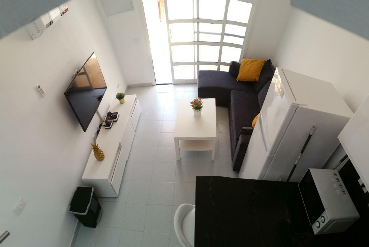 Bungalow With Terrace Near The Beach San Bartolomé エクステリア 写真
