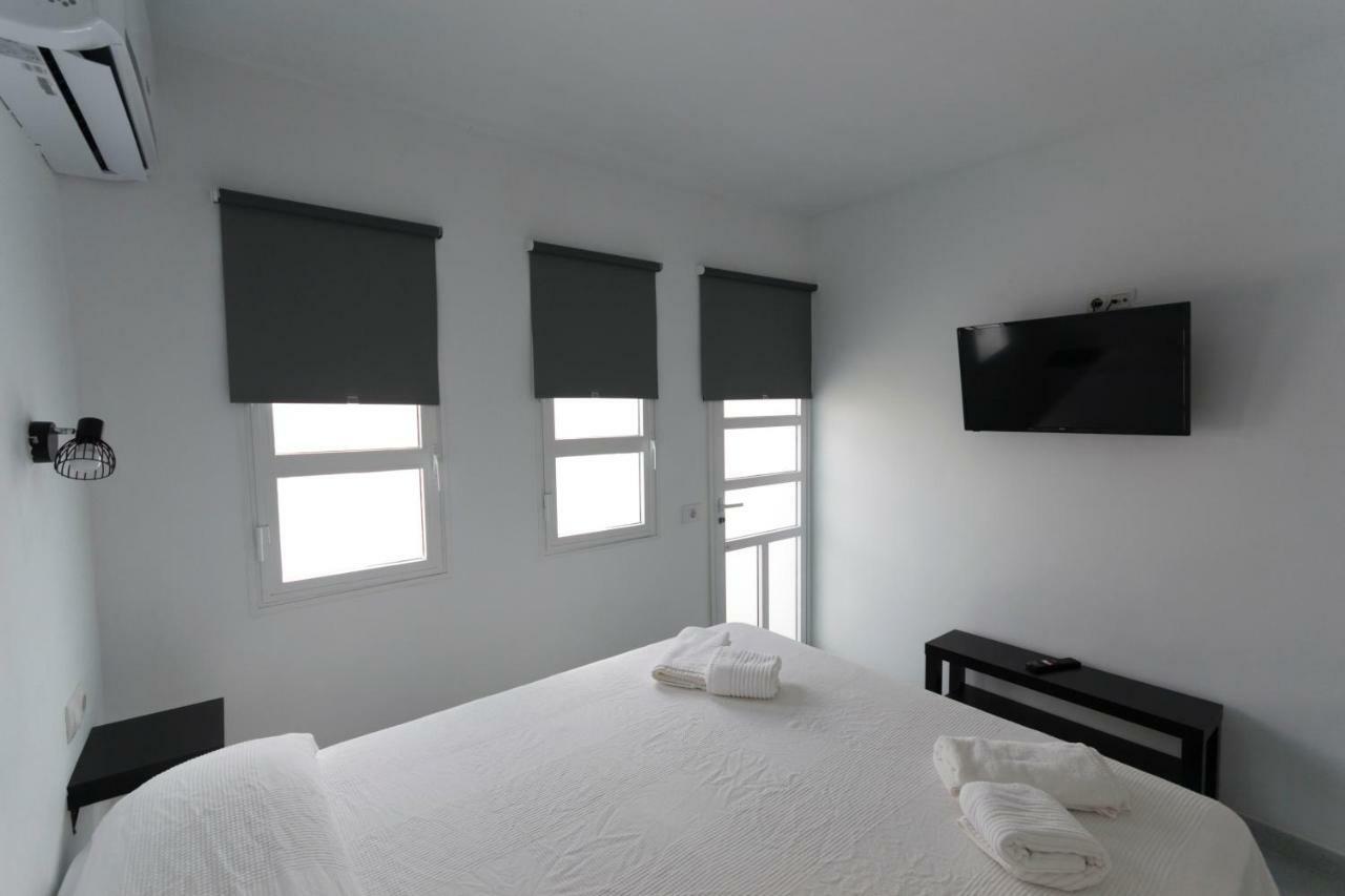 Bungalow With Terrace Near The Beach San Bartolomé エクステリア 写真